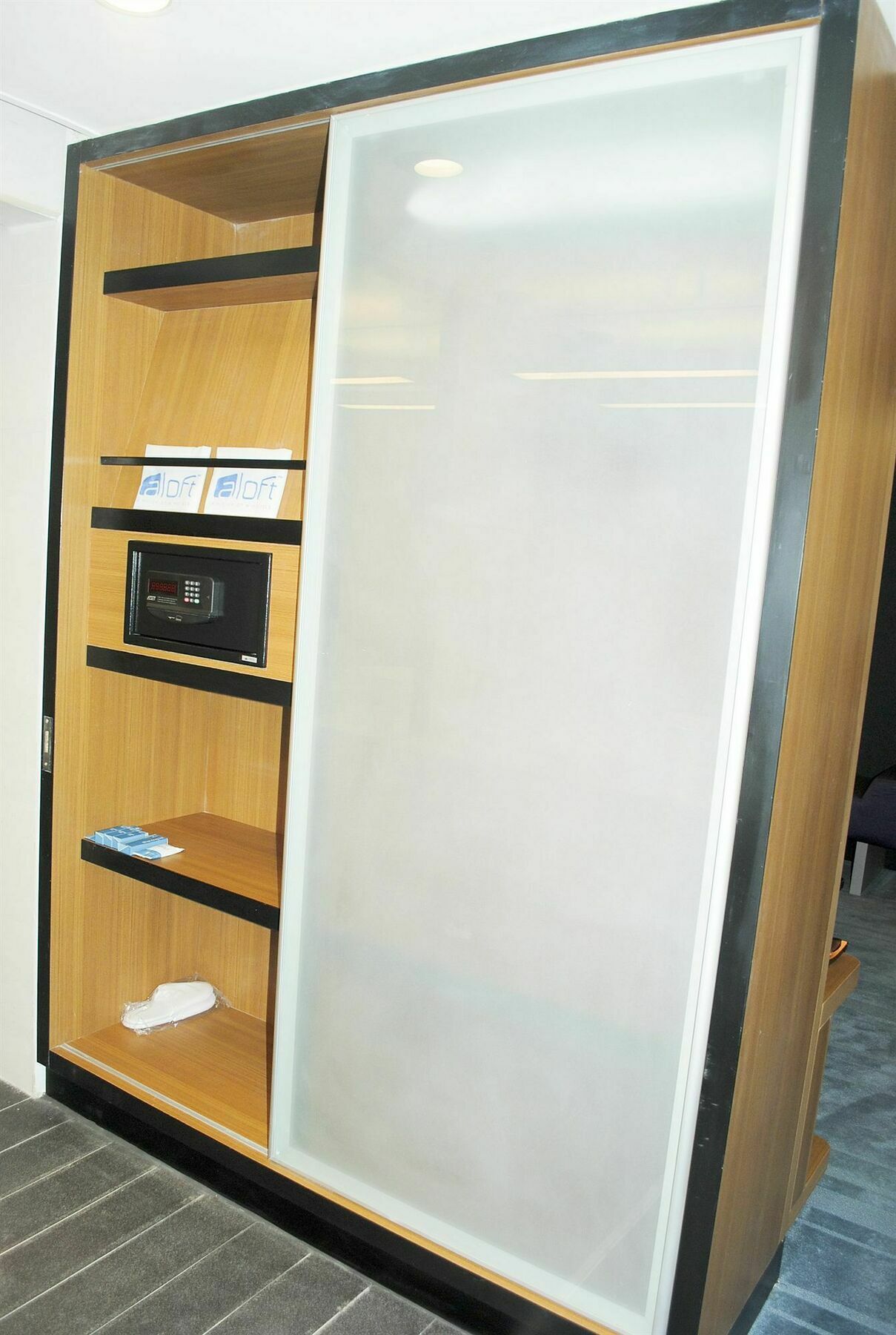 Vivanta Ahmedabad Sg Highway Екстериор снимка
